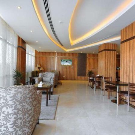 Auris Al Fanar Suites Рияд Екстериор снимка